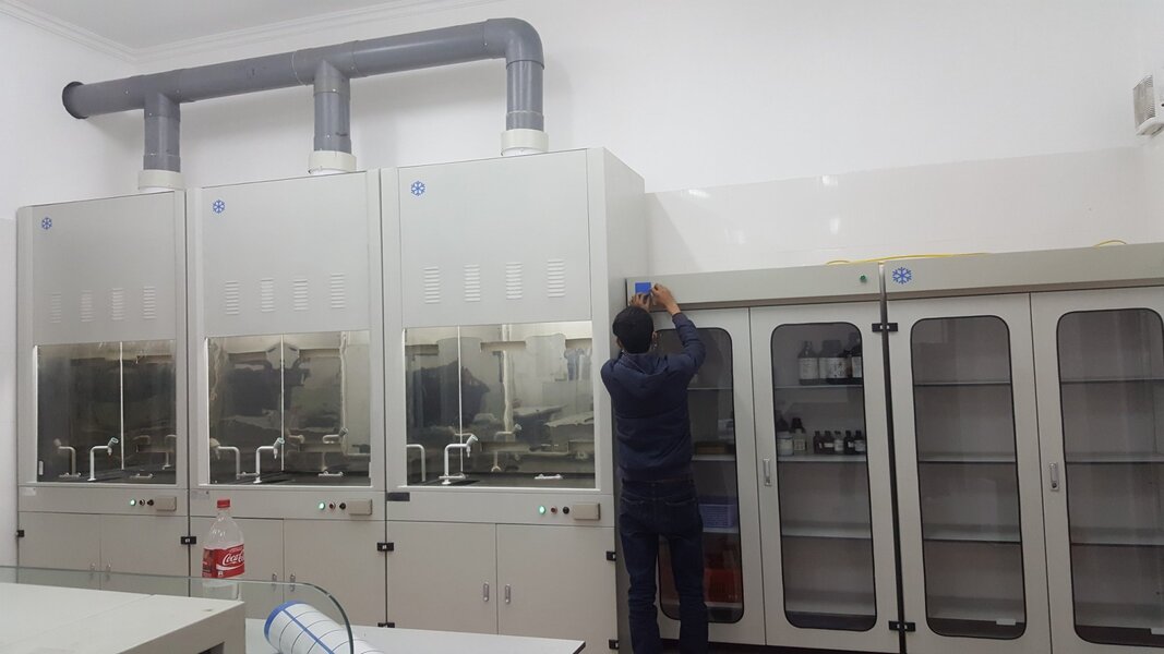 Tủ hút khí độc sắt sơn tĩnh điện - Ảnh 13