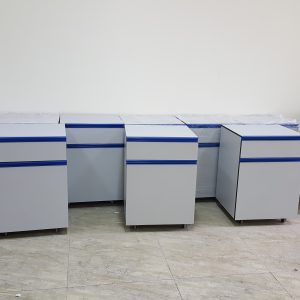 Hộc bàn thí nghiệm